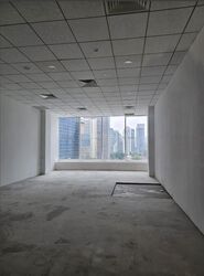 SQUARE 2 (D11), Retail #466672241